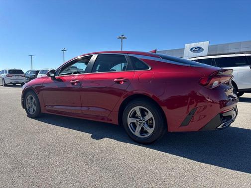 2022 Kia K5 LXS