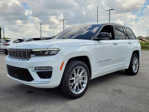 2024 Jeep Grand Cherokee Summit