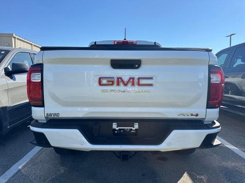 2023 GMC Canyon AT4