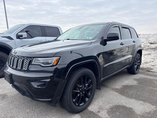 2020 Jeep Grand Cherokee Altitude