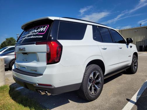 2025 GMC Yukon AT4 Ultimate