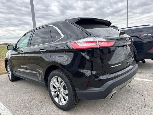 Black Metallic 2024 Ford Edge Titanium