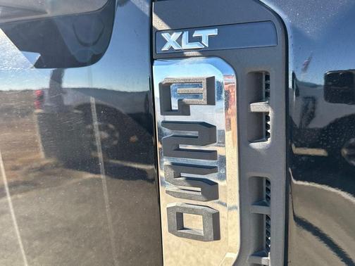 2025 Ford F-250 XLT