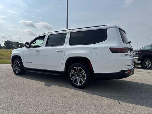 2023 Jeep Wagoneer L Series II