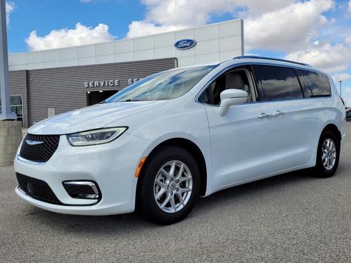 2021 Chrysler Pacifica Touring-L