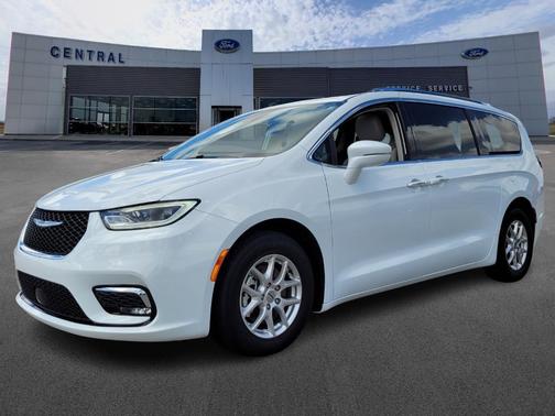 2021 Chrysler Pacifica Touring-L