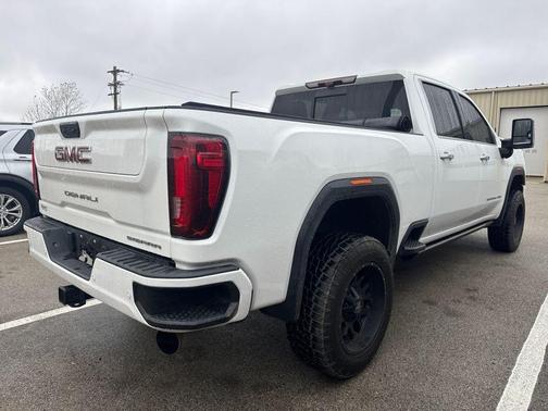 2023 GMC Sierra 2500 Denali