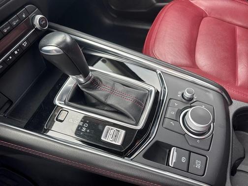 2021 Mazda CX-5 Carbon Edition