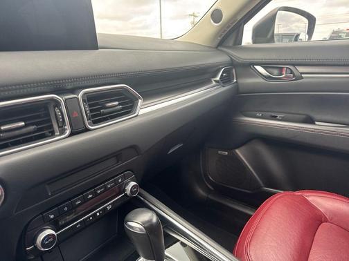 2021 Mazda CX-5 Carbon Edition