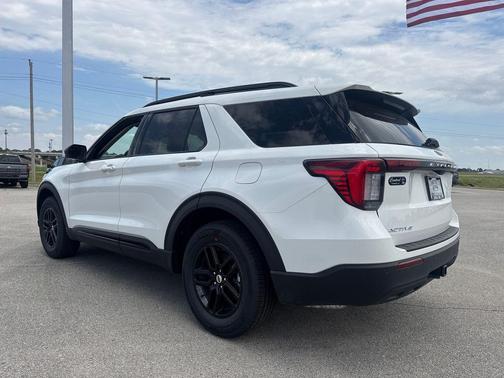 Star White 2026 Ford Explorer Active