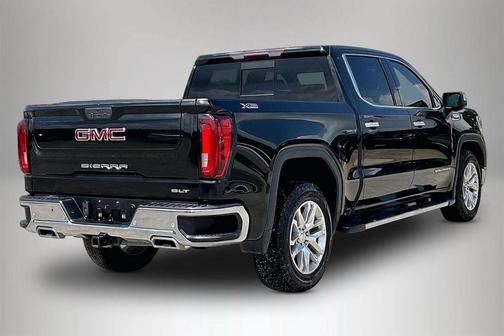 Onyx Black 2022 GMC Sierra 1500 Limited SLT