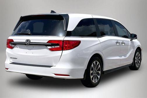 Platinum White Pearl 2024 Honda Odyssey EX-L