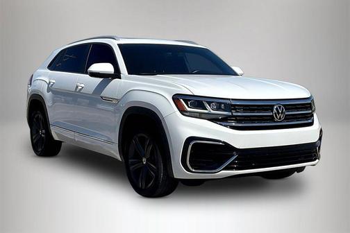 Pure White 2021 Volkswagen Atlas Cross Sport 3.6L V6 SE w/Technology R-Line