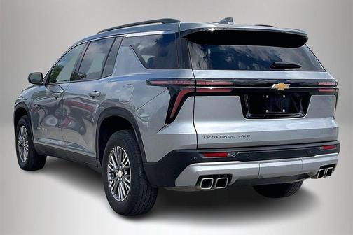 Sterling Gray Metallic 2025 Chevrolet Traverse LT