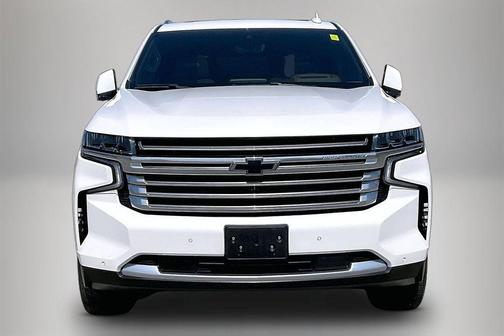 Iridescent Pearl Tricoat 2023 Chevrolet Tahoe High Country