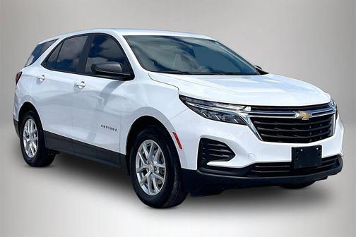 Summit White 2022 Chevrolet Equinox LS