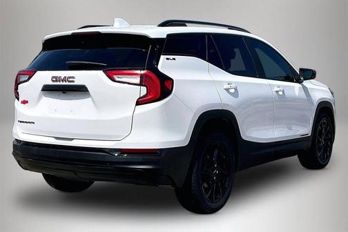 Summit White 2024 GMC Terrain SLE