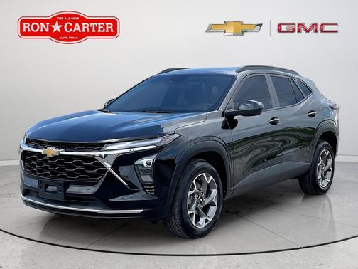 Mosaic Black Metallic 2025 Chevrolet Trax LT