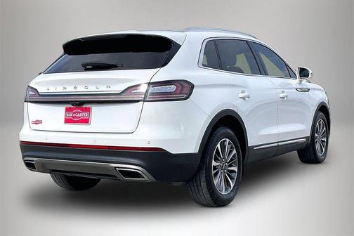 White Metallic 2022 Lincoln Nautilus Reserve