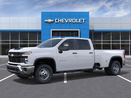 Summit White 2026 Chevrolet Silverado 3500 WT