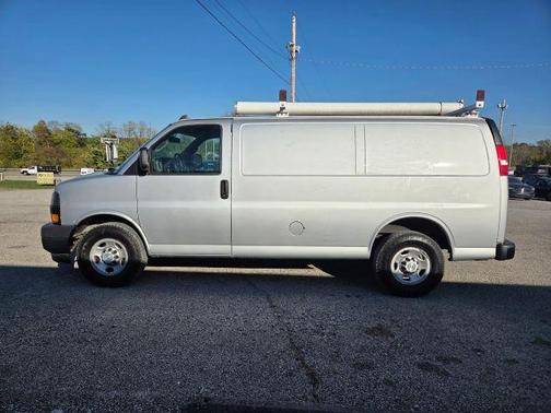 2018 Chevrolet Express 2500 Work Van