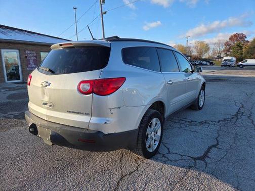 2010 Chevrolet Traverse LT