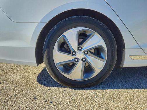 2016 Hyundai Sonata Plug-In Hybrid Limited