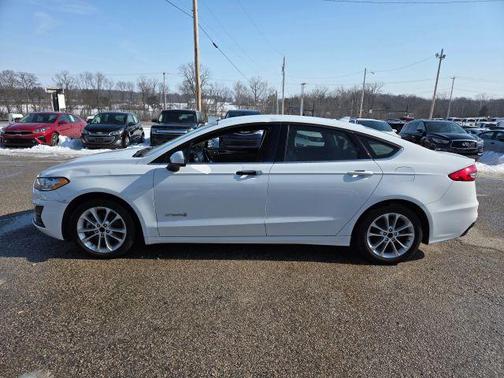 2019 Ford Fusion Hybrid SE