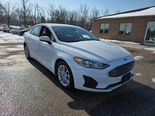 2019 Ford Fusion Hybrid SE
