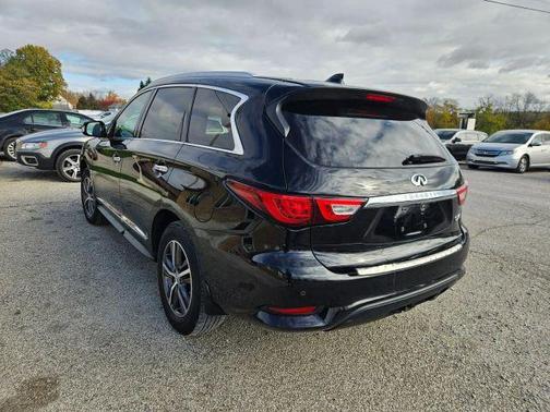 2017 INFINITI QX60 Base