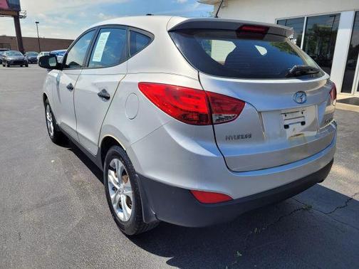 2011 Hyundai TUCSON GL