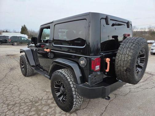 2016 Jeep Wrangler Sahara