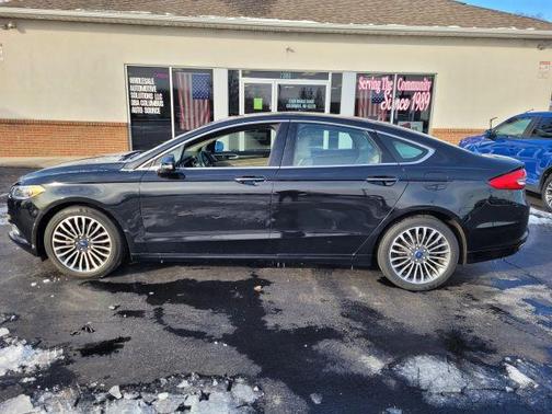 2017 Ford Fusion SE