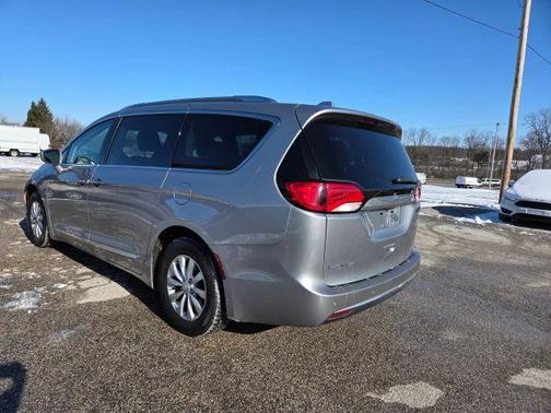 2018 Chrysler Pacifica Touring-L Plus