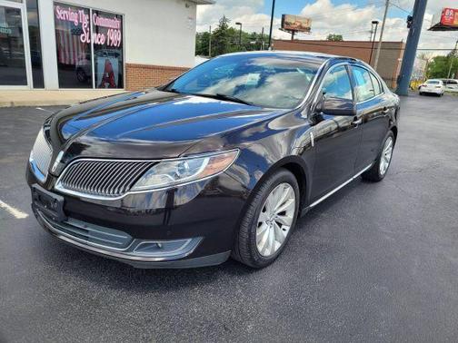 2013 Lincoln MKS Base
