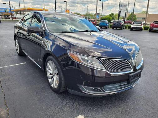 2013 Lincoln MKS Base