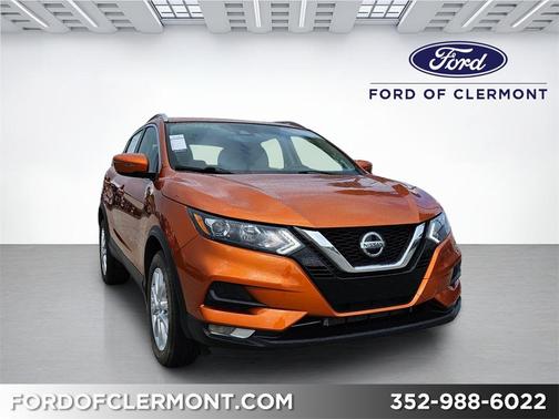 2022 Nissan Rogue Sport SV