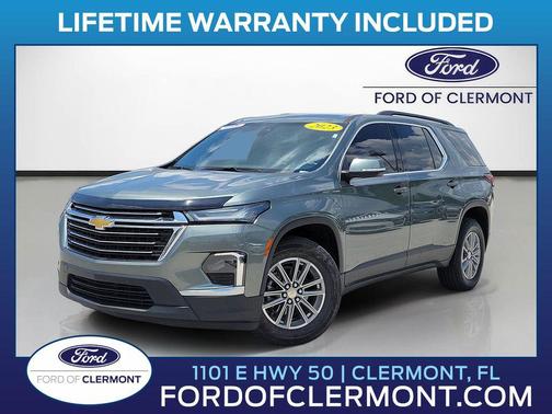 Silver Sage Metallic 2023 Chevrolet Traverse LT Cloth