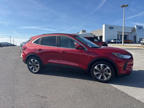 2025 Ford Escape Platinum