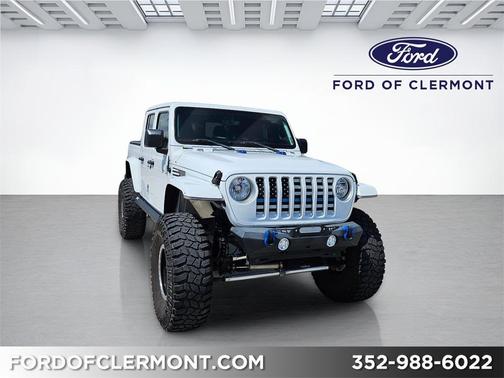 2022 Jeep Gladiator Overland