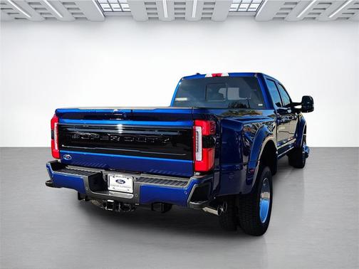 2026 Ford F-450 Platinum