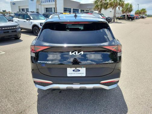 Fusion Black 2024 Kia Sportage Hybrid EX
