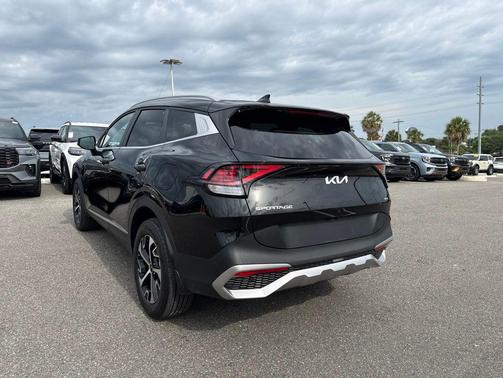 Fusion Black 2024 Kia Sportage Hybrid EX