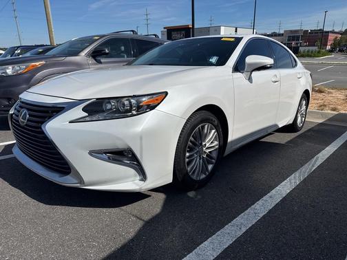 2016 Lexus ES 350 Base