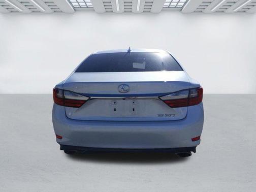 2016 Lexus ES 350 Base
