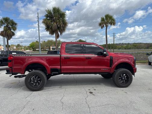 2023 Ford F-350 Platinum