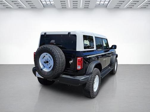 2025 Ford Bronco Heritage Edition