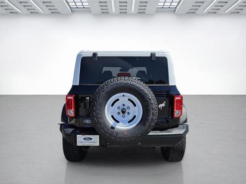 2025 Ford Bronco Heritage Edition