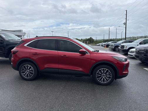 RAPID RED MET TINTED CC 2025 Ford Escape PHEV SE