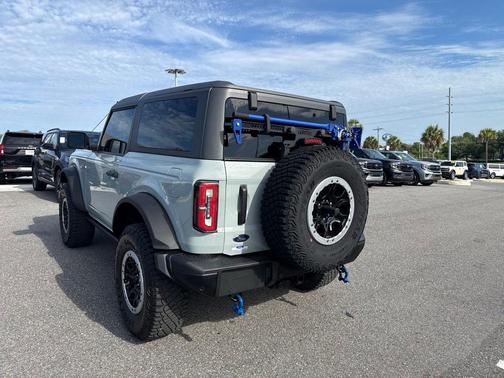 CACTUS GRAY 2023 Ford Bronco Badlands